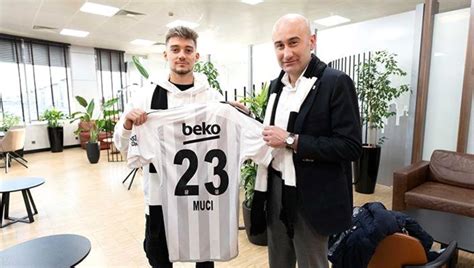 Beşiktaş,  Ernest Muci'yi transfer etmek istiyor