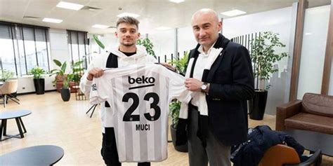 Beşiktaş, Ernest Muçi transferini açıkladıs