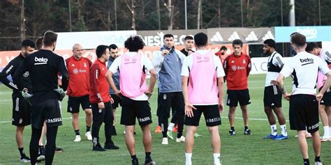 Beşiktaş, Hazırlıklarını Taraftara Açık Antrenmanla Sürdürdü. 