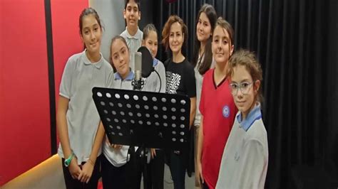 Beşiktaş Şehit Öğretmen Şenay Aybüke Yalçın Ortaokulu “Ah o gemide . 
