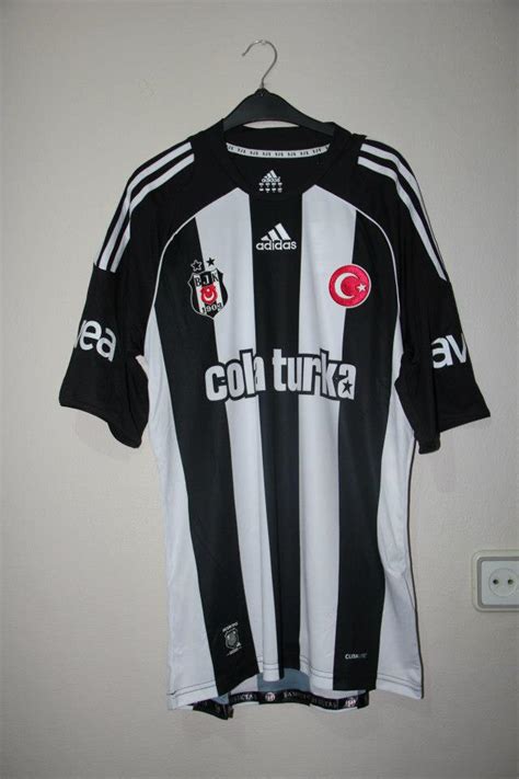 Beşiktaş 2010 forma