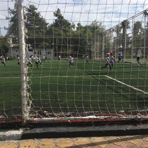 Beşiktaş Futbol Okulu Konyaaltı, Antalya Yorumları, İletişim, Bilgi. 