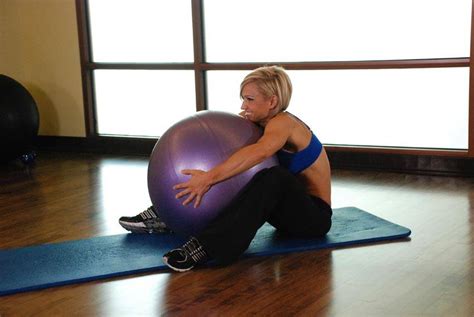 2024 Beach Ball Hug Exercise: A Fun and Beneficial Workout-marketplaceplus.shop