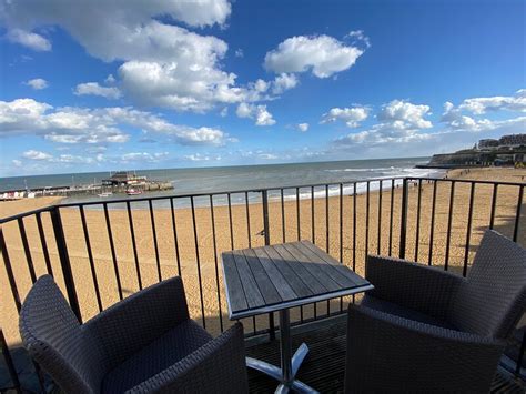 Beach Holiday Accommodation in Broadstairs Self Catering