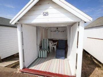 Beach hut shoeburyness - Properties in Shoeburyness - Mitula Property