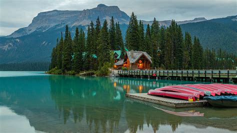 Beach in golden bc. &rsquo;s largest parks and one of the province&rsquo;s ...
