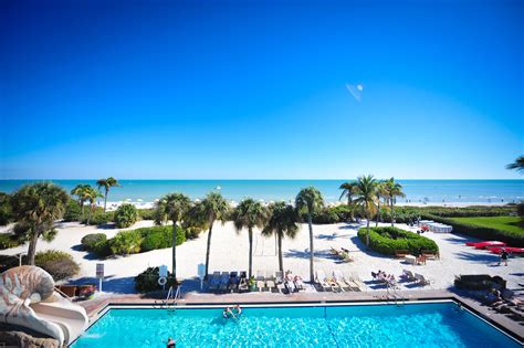 Beach resort sanibel. Ocean's Reach Condominiums. 681 reviews. Reservations: 800-336-6722. Local: 239-472-4554. Fax: 239-472-5087. 1 and 2 bedroom condos for rent at Sanibel Island directly on the beach. 64 luxurious units with all of the amenities for a fabulous Sanibel vacation! 