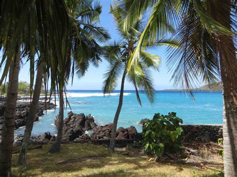 Beaches in kona. Number 4: Kukio Beach. When it comes to Kona beaches, Kukio is extra special because it is so quiet and out of the way. Parking is limited, and visitor entrance is controlled by the Four Seasons … 