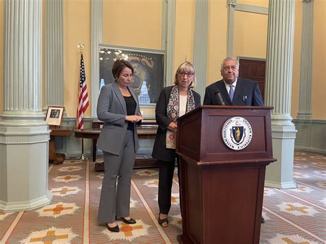 Beacon Hill’s Republican leaders express hesitancy with Healey’s temporary shelter funding plan
