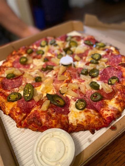 Bear mountain pizza. Enjoy artisan brick oven pizza, pasta, salads, sandwiches, and more at Bear Mountain Pizza. Order online for delivery or pickup from this family-friendly restaurant in Fort Montgomery, NY. 