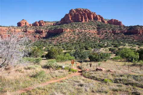 Bear mountain sedona. Here are Sedona’s five hardest hikes. Bear Mountain The trail leading up to Bear Mountain is only about 2.5 miles, but it also ascends over 2,000 feet in those few miles – making it one of Sedona’s toughest hikes. The first part of the trail follows the side of a red rock cliff. Watch your footing as it’s steep here. 