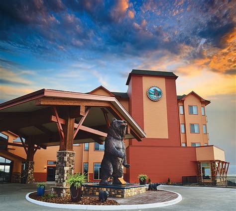 Bear river casino resort. Bear River Casino Resort employs 120 employees. The Bear River Casino Resort management team includes Michael Potts (Hotel Director), Bill West (Director of Finance), and Joe Claus (Assistant General Manager) . Get Contact Info for All Departments. 