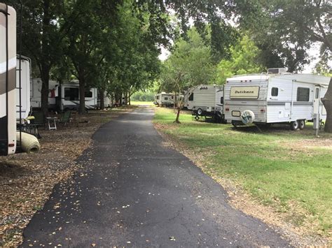 The Bearazinga RV Park, located in Beaumont, TX, is an RV Park, or a campground that provides specialized accommodations for Recreational Vehicles. The RV Park allows overnight stays by RV Campers and provides amenities like electrical hookups and water hookups for visitors.. 