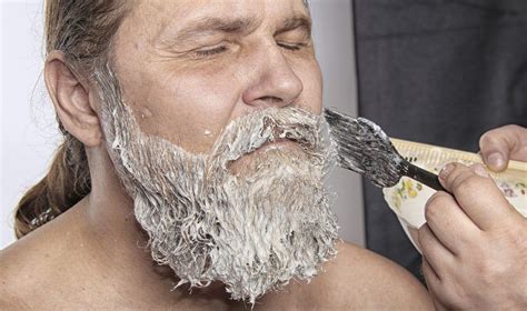 Beard Coloring Guide How to Dye & Top 5 Beard Dyes