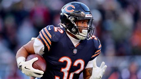Bears' David Montgomery signing with NFC North rival Lions, report says