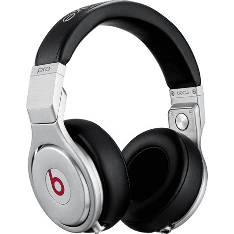 Beats Studio Pro have been completely re-engineered to be the most powerful and precise over-ear headphones we’ve ever made. The updated drivers with two-layer diaphragm, refined micro-venting and 25% stronger magnets deliver rich, balanced sound and reduce distortion to virtually zero. An improvement of up to 80% compared to Beats Studio 3 ...