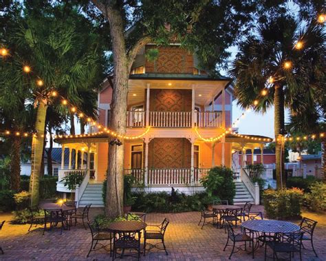 Beaufort inn beaufort sc. Island Events. FREE at more than 350 locations on Hilton Head Island and the surrounding area. Island Events provides a comprehensive view of what Hilton Head Island has to offer in the way of shopping, dining, activities, and events. 