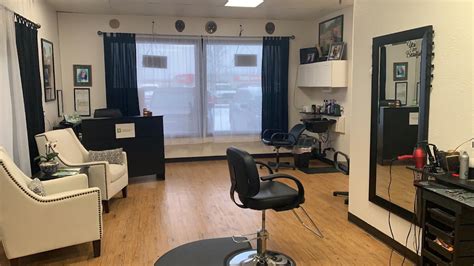 Are you a hairstylist or beauty professional looking to start your own salon business but have limited space? Don’t worry. With a little creativity and smart design choices, you ca.... 