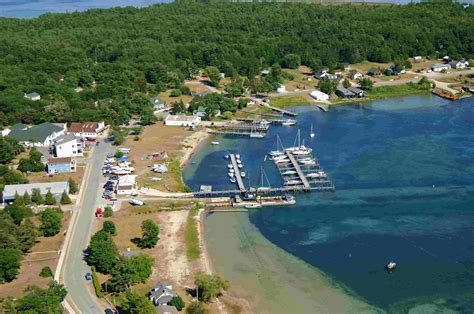 Beaver island real estate. Things To Know About Beaver island real estate. 