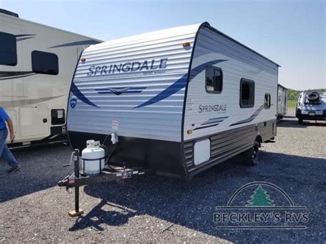 Beckley's RVs has a full RV service center located in Thurmont, Maryland. We have a friendly, knowledgeable staff and certified RVDA certified technicians that can help with all of your RV service and repair needs.. 