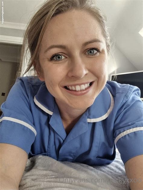 Instagram: https://instagram.com/naughty.nurse.be