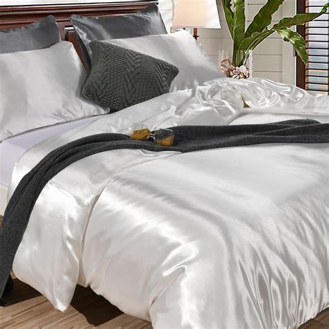 Bed clothes. Buffy Cloud Comforter. $166 at Buffy. The Good Housekeeping Institute Textiles Lab regularly tests bedding using our specialized equipment and by reviewing … 