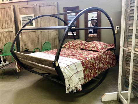 Bed rocking. The mechanical rocking bed used by Wright was similar to those now proposed for use in poliomyelitis. 9 These beds rock through a smaller total arc than has been used in most of the studies on ... 