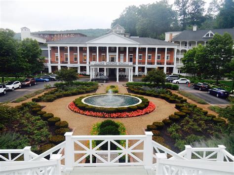 Bedford springs. Enjoy the rich history and natural beauty of Bedford, PA at Omni Bedford Springs Resort. Choose from 216 guest rooms and four suites with balconies, marble floors, and … 