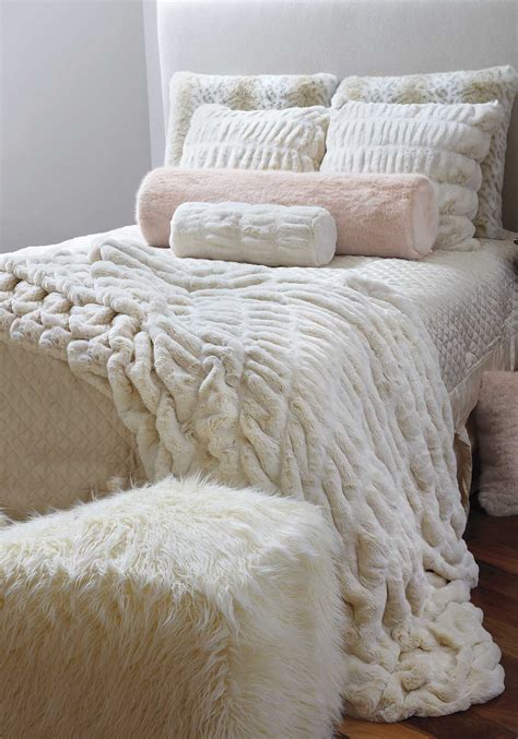 Bedroom - Throws & blankets - Home Debenhams