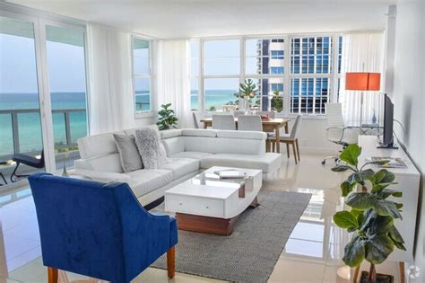 Bedroom for rent in miami. What is the average rent for 2 bedroom apartment rentals in Miami Beach, FL? The average rent for a 2 bedroom apartment rental in Miami Beach is $6,488 per month. This price is based on Miami Beach two bedroom apartments in April 2024. 