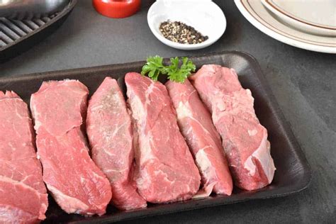 Beef petite sirloin steak. A medium-rare pan-seared sirloin steak should reach 130°F-135°F after resting for five minutes. Medium steaks range between 140°F-145°F, medium-well cooks to 150°F-155°F, and well-done sirloin steaks should reach 160°F-165°F. Summing Up: How to Pan Sear Sirloin Steak. Pan-searing sirloin steak like the pros do starts with high-quality ... 