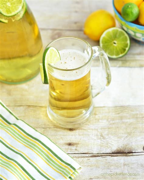 Beer with lime. This classic cocktail was born in the 1940’s. It's part of a family of cocktails called a buck: a cocktail made with liquor, ginger ale or ginger beer, and citrus juice. So, it can also be called a vodka buck! It's bubbly, zingy and bold; make it with just 3 ingredients in 3 minutes. Ingredients: Vodka, lime juice, ginger beer. 