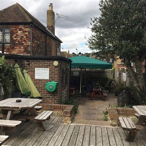 BeerVisits - Hythe, Kent: Potting Shed