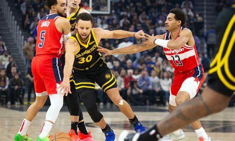 Behind Curry’s 30, Warriors beat Wizards comfortably in Jordan Poole’s return