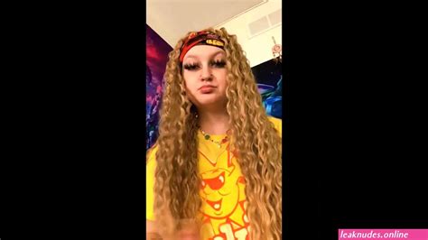 Beitt barbie leak. Britt Barbie is a famous social media content creator who went viral on TikTok. Most of her content revolves around sharing what she shopped for and lip-sync videos. The viral "Period Ahh, Period ... 