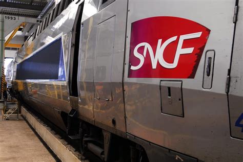 Belgian and French railways mull new Brussels-Paris train link