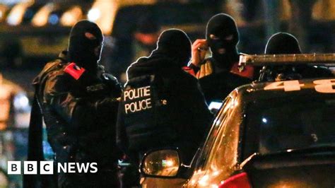 Belgian cops arrest 8 people during anti-terror raids