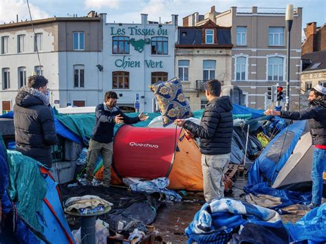 Belgium’s asylum shelters will no longer take in single men in order to make room for families