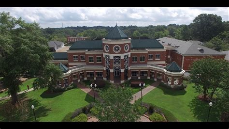 Belhaven mississippi. See the list of departments at Belhaven University and let us know how we can help you. ... MS 39202 . Main: 601-968-5940 admission@belhaven.edu. ABOUT; 