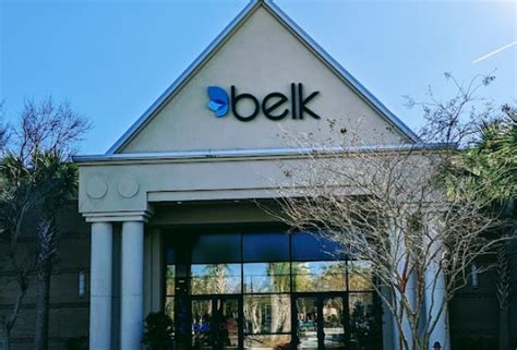 Belk hilton head. We’ve got ladies’ clothing including dresses, tops and bottoms from top designers such as Vince Camuto, Michael Kors and Adrianna Papell. You’ll find innovative creations fit for formal events, casual get togethers and kicking back at home. Plus, when you’re ready to get moving, we’ve got activewear from brands such as Nike®, and ... 