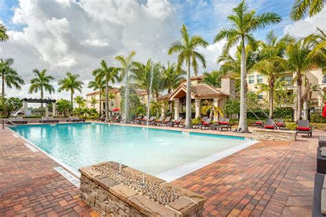 Bell pembroke pines. Bell Pembroke Pines 16700 Sheridan Street, Pembroke Pines, FL 33028. 1 BED: $2,235+ 2 BEDS: $2,605+ 3 BEDS: Ask for Pricing: View Details Contact Property Today Compare Pembroke Pines Landings 10101 SW 14Th Street, Pembroke Pines, FL 33025. 2 BEDS: $2,800+ 3 BEDS: $2,950+ ... 