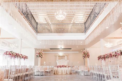 Bella woods. Read the latest reviews for Bella Woods Wedding and Events Center in Midlothian, TX on WeddingWire. Browse Venue prices, photos and 36 reviews, with a rating … 