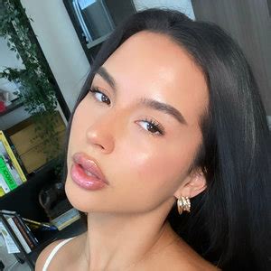 Bellafloraaa Leaks (SEX) 185 Pics