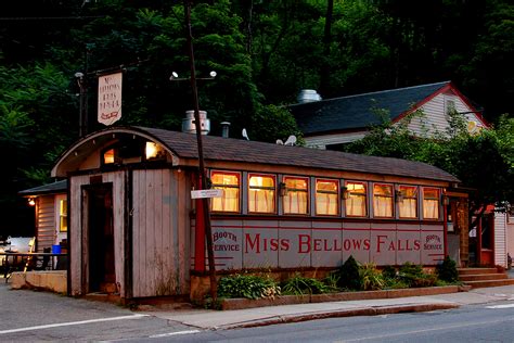 Bellows falls vt obituaries.  She completed studies at Northeastern Read Samuel H.  Jim w...