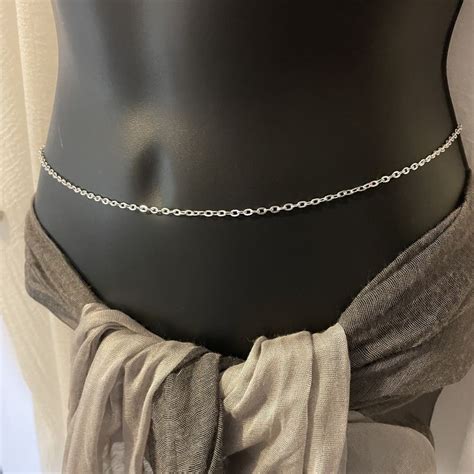 Belly Chain Silver: Glamour & Grace for Women