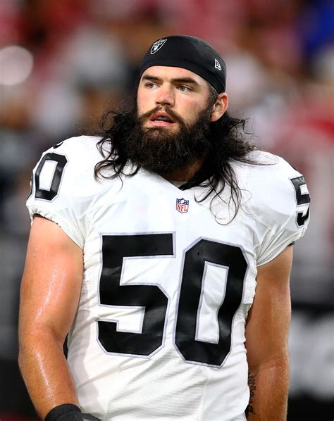 Ben Heeney signed a 4 year, $2,522,724 contract with the Oakland Raiders, including a $242,724 signing bonus, $242,724 guaranteed, and an average annual salary of $630,681. Contract: 4 yr(s) / $2,522,724. 