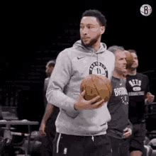 Ben simmons gif. According to TMZ rumors were reignited for a round 2 when Kendall showed up at Ben's game at Wells Fargo Center in November. Kendall boo-ed Tristan at another game and sister Khloe defended her on Twitter by referring to Ben as “HER man.”Come December, the Keeping Up with the Kardashians regular was seen bonding with the NBA … 