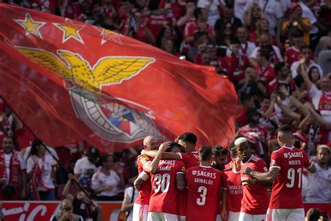 Benfica wins record 38th Portuguese league title on final day of season