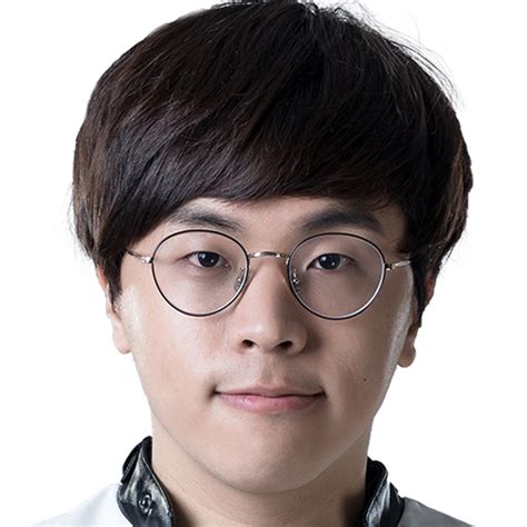 The iconic jungler and three-time World Champion Bengi returns to his former team, T1, joining as a coach ahead of the 2022 season.