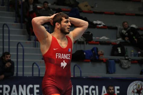 Benjamin Valour, champion de France de haute lutte